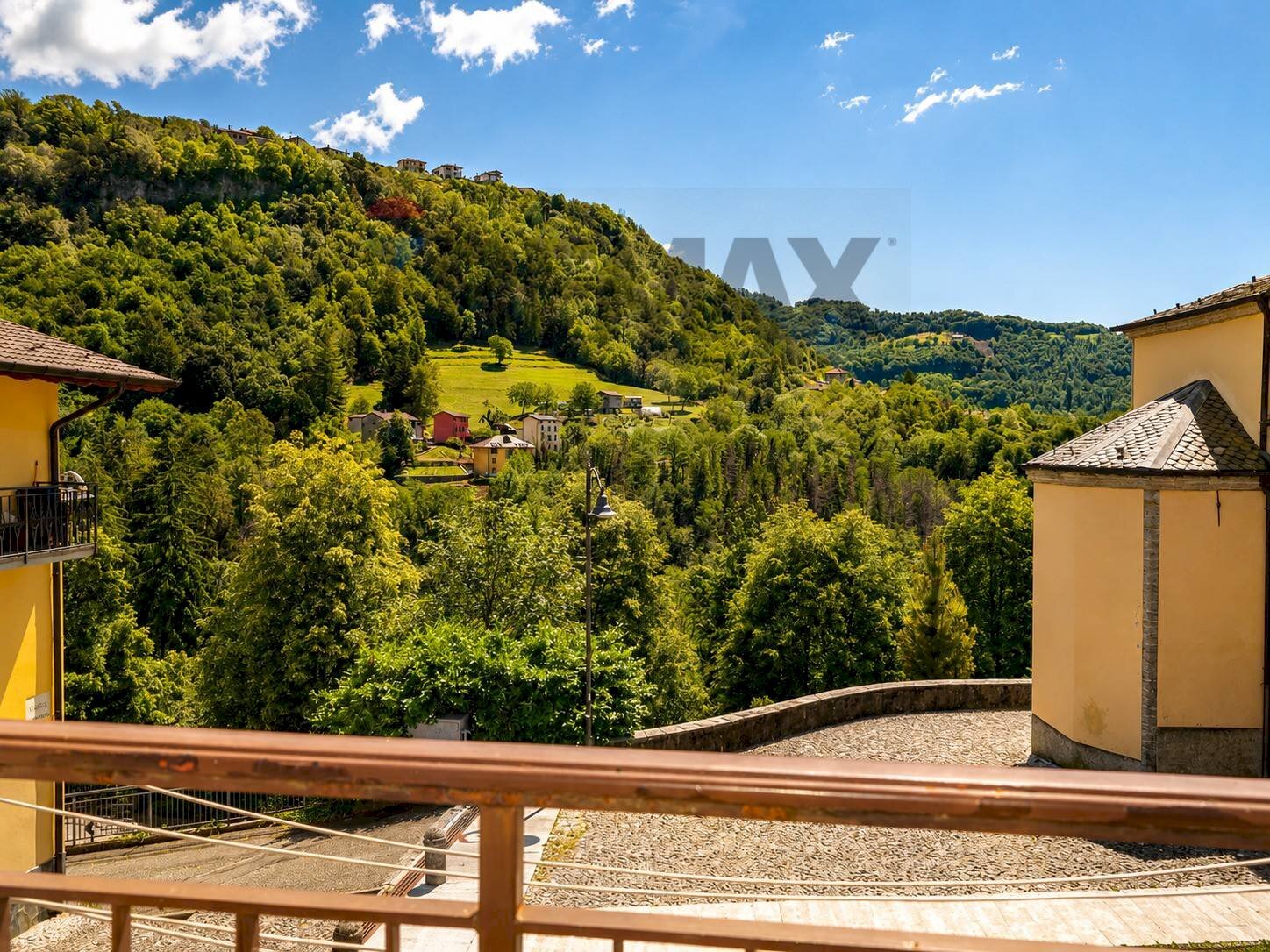 Vista delle montagne - Independent house Via Sebastiano Vanotti
 
5, Locatello - photo 3