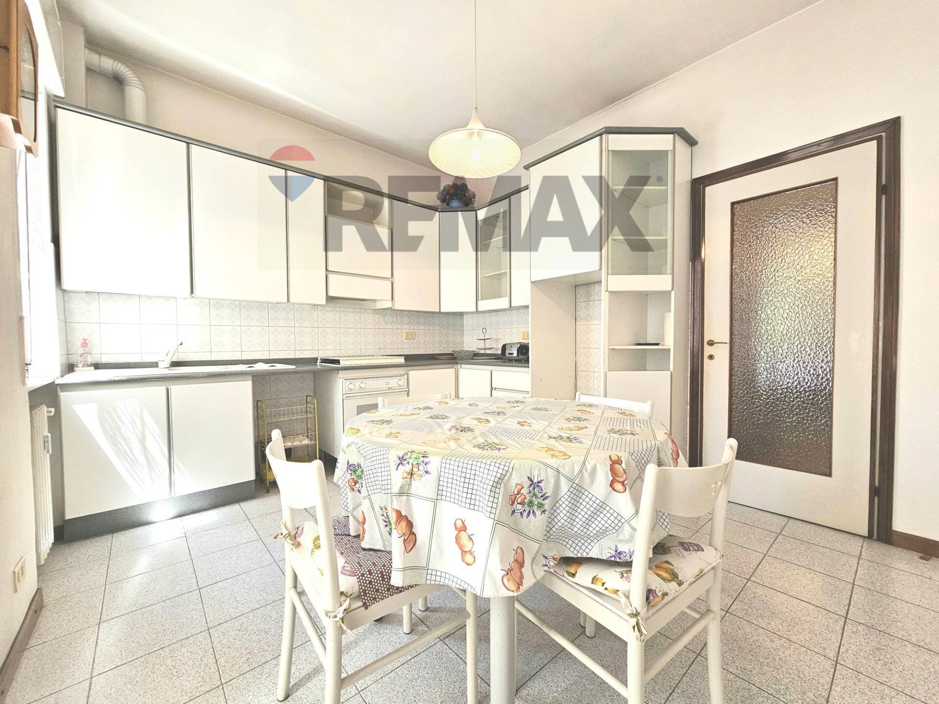 Cucina - Trilocale Viale Golgi
2, Pavia - foto 2