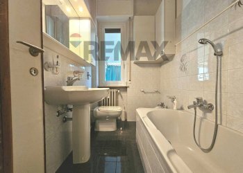 Bagno - Trilocale Viale Golgi
 
2, Pavia - foto 12