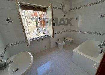 Bagno - Appartamento Via Leonardo Da Vinci
 
7, Ischitella - foto 15