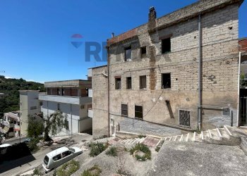 Edificio all\'aperto - Appartamento Via Leonardo Da Vinci
 
7, Ischitella - foto 17
