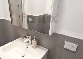 Bagno - Appartamento Via Guido Guarini Matteucci
1, Milano - foto 22