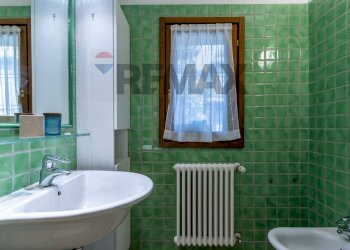 Bagno - Three-room apartment via monte rosa
 
34, Milano - photo 26