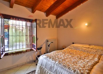 Camera / camera da letto - Independent house Via Val D'Enza
180, Sant'Ilario d'Enza - photo 16