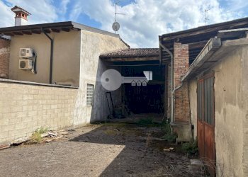 Foto 4 - Casa indipendente Via Dante Cusi
 
15, Gambara - foto 4