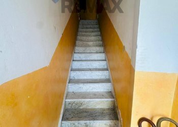 Scale - Apartment Via Tirana
 
20, Santa Cristina Gela - photo 29