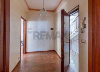 Hall / corridoio - Quadrilocale Via Giovanni Gorgone
 
48, Palermo - foto 3