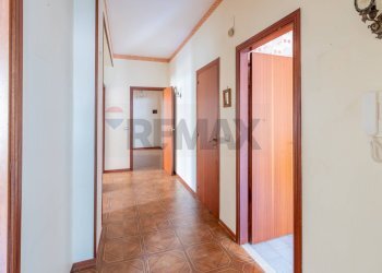 Hall / corridoio - Quadrilocale Via Giovanni Gorgone
 
48, Palermo - foto 4