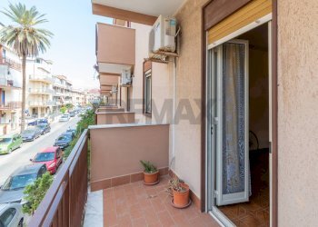 Balcone - Quadrilocale Via Giovanni Gorgone
 
48, Palermo - foto 8