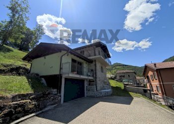 Casa all\'aperto - Villa via felice cavallotti
 
01, Schignano - foto 1