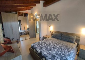 Camera / camera da letto - Villa via felice cavallotti
 
01, Schignano - foto 19