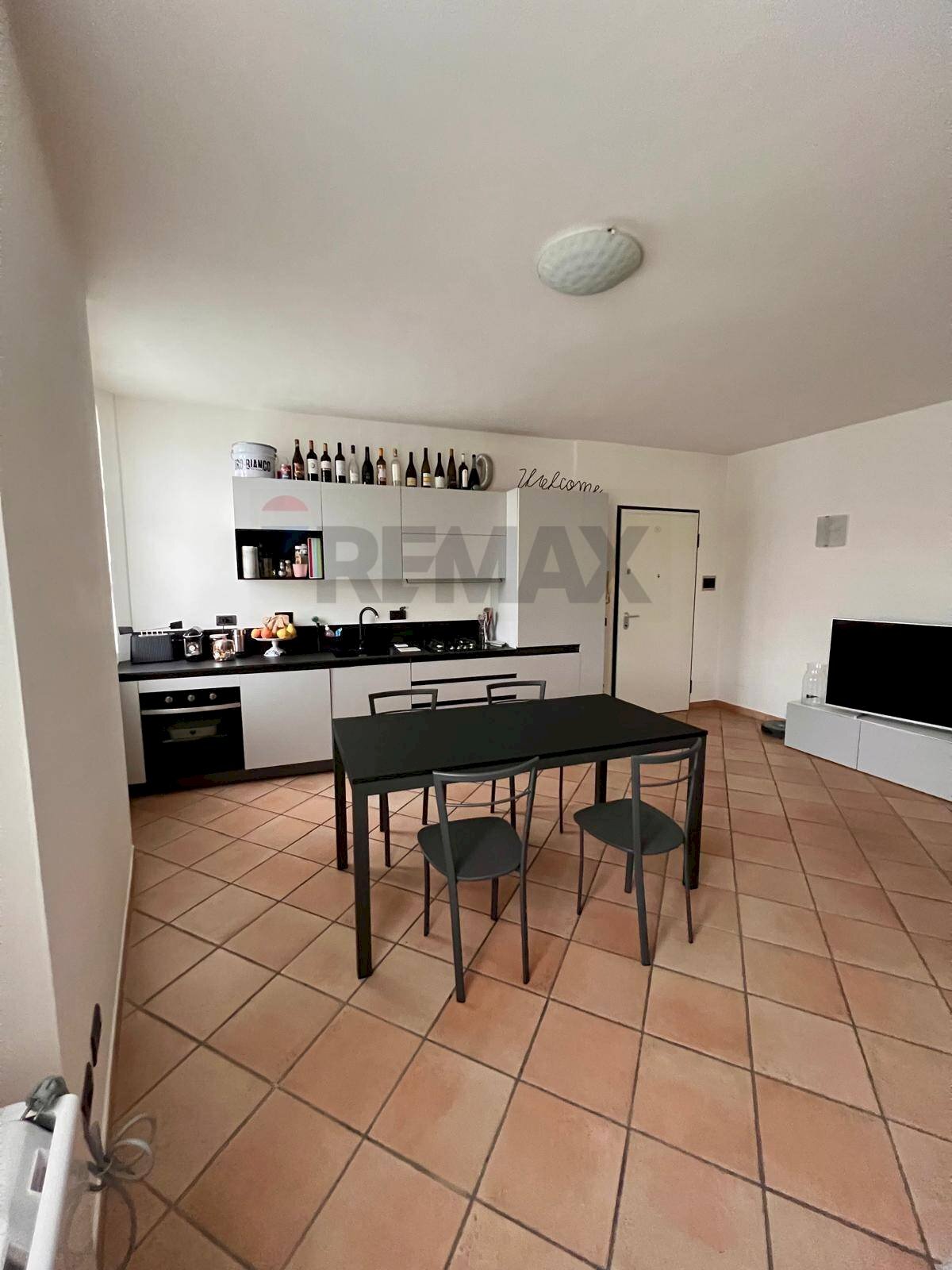 Cucina - Bilocale Piazza Fiume
 
15, Scandiano - foto 1