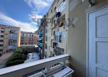 balcone lato cortile - Two-room apartment Via Balme
53, Torino - photo 7