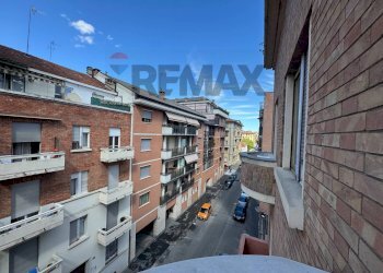 balcone lato strada - Two-room apartment Via Balme
53, Torino - photo 15