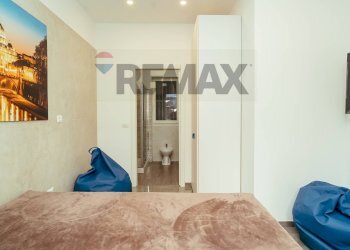 Camera / camera da letto - Two-room apartment Via Monte Cervialto
82, Roma - photo 10