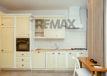 Cucina - Two-room apartment Via Monte Cervialto
82, Roma - photo 11