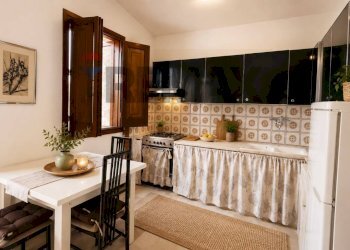 Cucina - Casa indipendente via Luigi Capuana, Favignana - foto 4