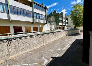 Edificio all\'aperto - Trilocale Località Passolanciano
 
snc, Serramonacesca - foto 22