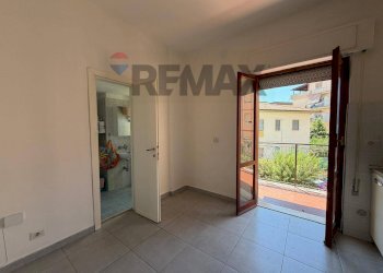 Stanza vuota - Four-room apartment Via Giotto
 
14, Aprilia - photo 12