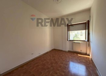 Stanza vuota - Four-room apartment Via Giotto
 
14, Aprilia - photo 18
