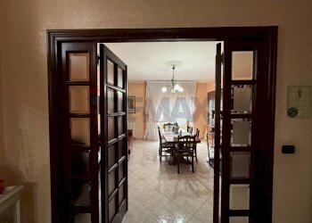 Sala da pranzo - Quadrilocale Via Mazzini
 
64, San Pietro Vernotico - foto 6