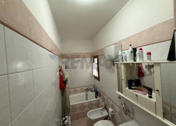 Bagno - Quadrilocale Via Mazzini
 
64, San Pietro Vernotico - foto 10