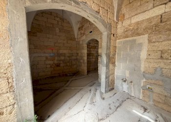 Cantina - Casa indipendente Via Duca degli Abruzzi
 
62, San Pietro Vernotico - foto 4