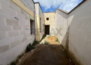 Casa all\'aperto - Casa indipendente Via Duca degli Abruzzi
 
62, San Pietro Vernotico - foto 11