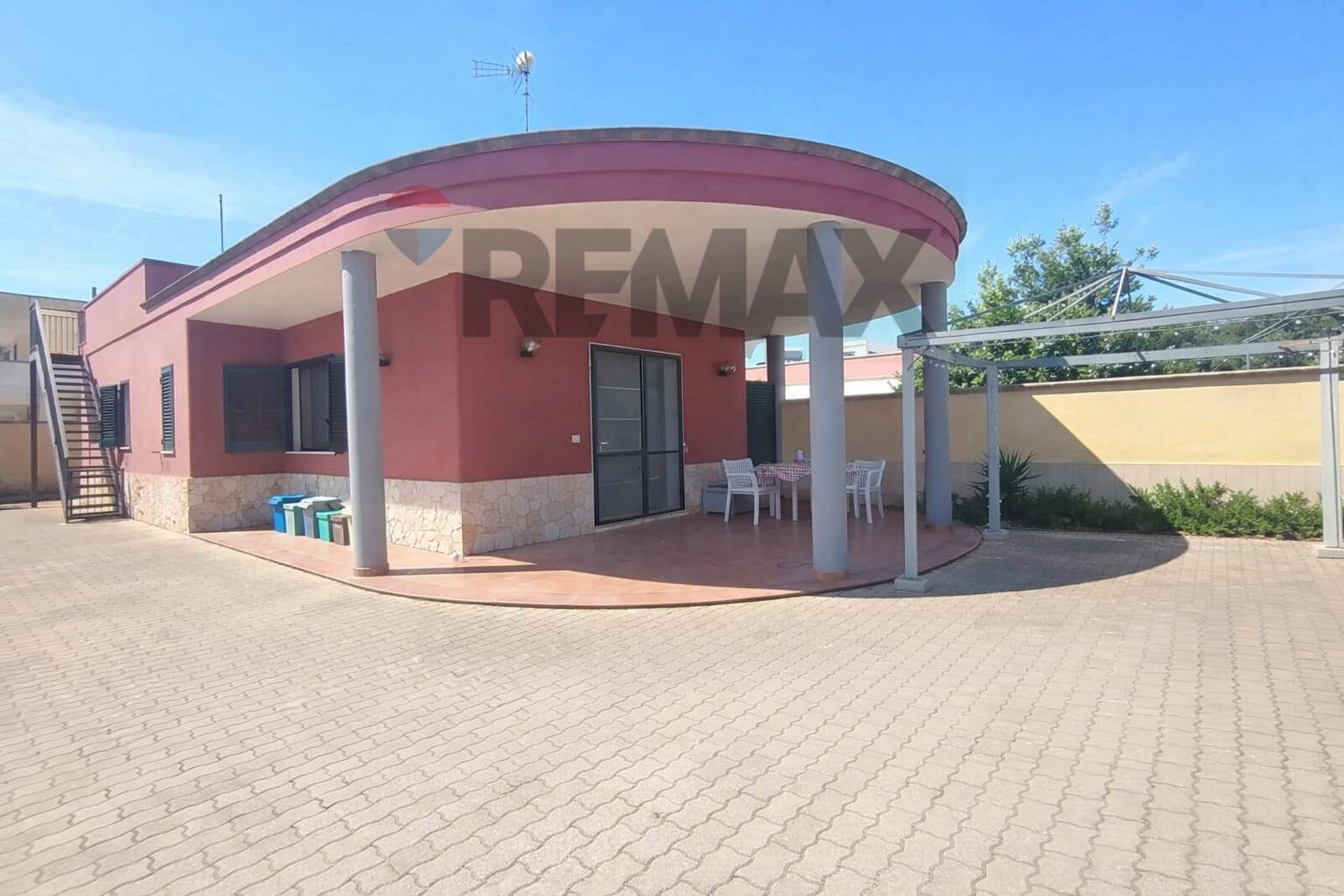 Casa all\'aperto - Villa Via di Buoninsegna
 
snc, Nardò - foto 1