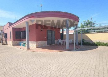 Casa all\'aperto - Villa Via di Buoninsegna
 
snc, Nardò - foto 1