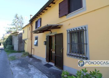 Foto 2 - Casa indipendente Via Val Di Badia, Buti - foto 2