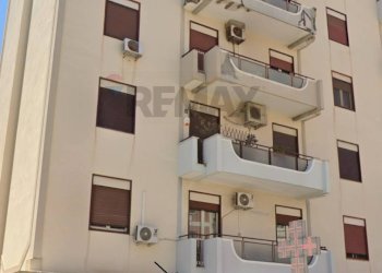 Edificio all\'aperto - Shop Via Camillo Camilliani
124, Palermo - photo 2