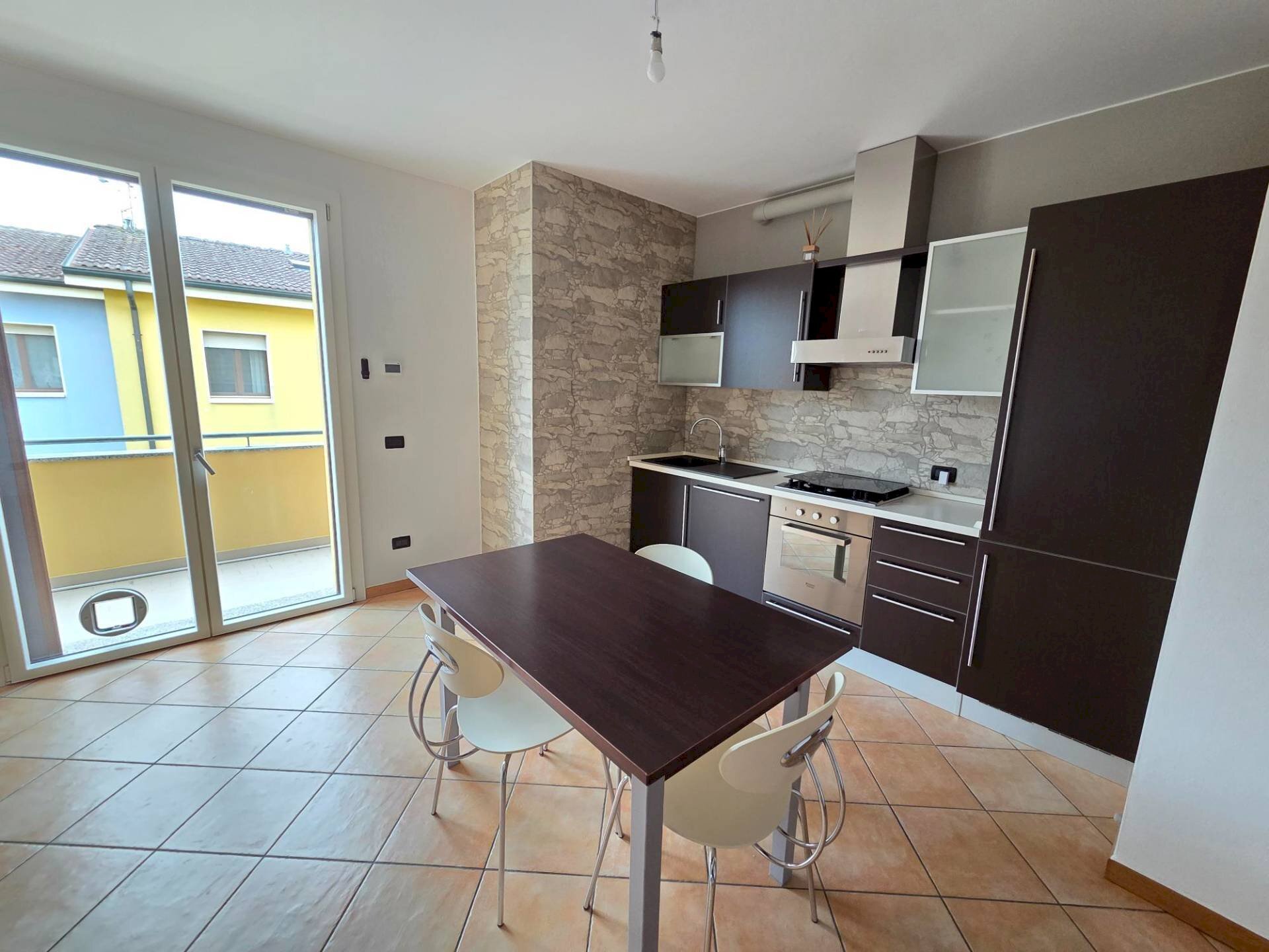 Foto 2 - Four-room apartment Via Colombo
46, Mirandola - photo 2