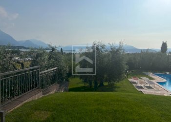 Foto 9 - Villa via Rio D'Avigo
 
8, Manerba del Garda - foto 9