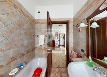 Foto 37 - Villa via Rio D'Avigo
 
8, Manerba del Garda - foto 37