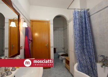 Foto 11 - Casa indipendente Vicolo Case Bruciate
 
8, Matelica - foto 11