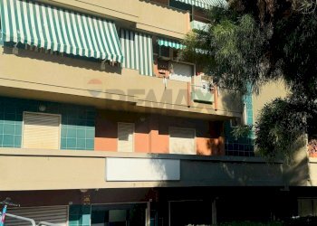 Edificio all\'aperto - Locale Commerciale Via Sant'Antonio
116, Quartu Sant'Elena - foto 6