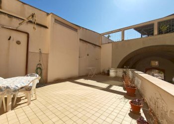 Foto 30 - Three-room apartment Via Unione Militare
 
12, Gallipoli - photo 30
