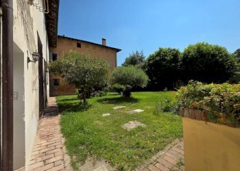 Giardino - Two-room apartment via Borgo, Minerbio - photo 4