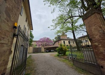 Cortile interno - Three-room apartment via Borgo, Minerbio - photo 37