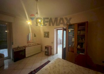 Camera / camera da letto - Three-room apartment via C. Carmignani
 
113, Napoli - photo 8