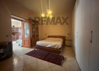 Camera / camera da letto - Three-room apartment via C. Carmignani
 
113, Napoli - photo 17