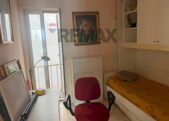 Camera / camera da letto - Three-room apartment via C. Carmignani
 
113, Napoli - photo 18