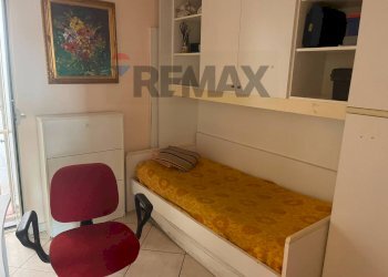 Camera / camera da letto - Three-room apartment via C. Carmignani
 
113, Napoli - photo 22