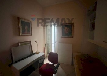 Ufficio - Three-room apartment via C. Carmignani
 
113, Napoli - photo 25
