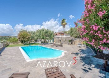 Piscina - Villa via Giuseppe Airenti, 286, Imperia - photo 1