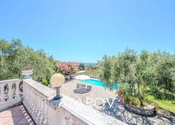 Piscina - Villa via Giuseppe Airenti, 286, Imperia - photo 24