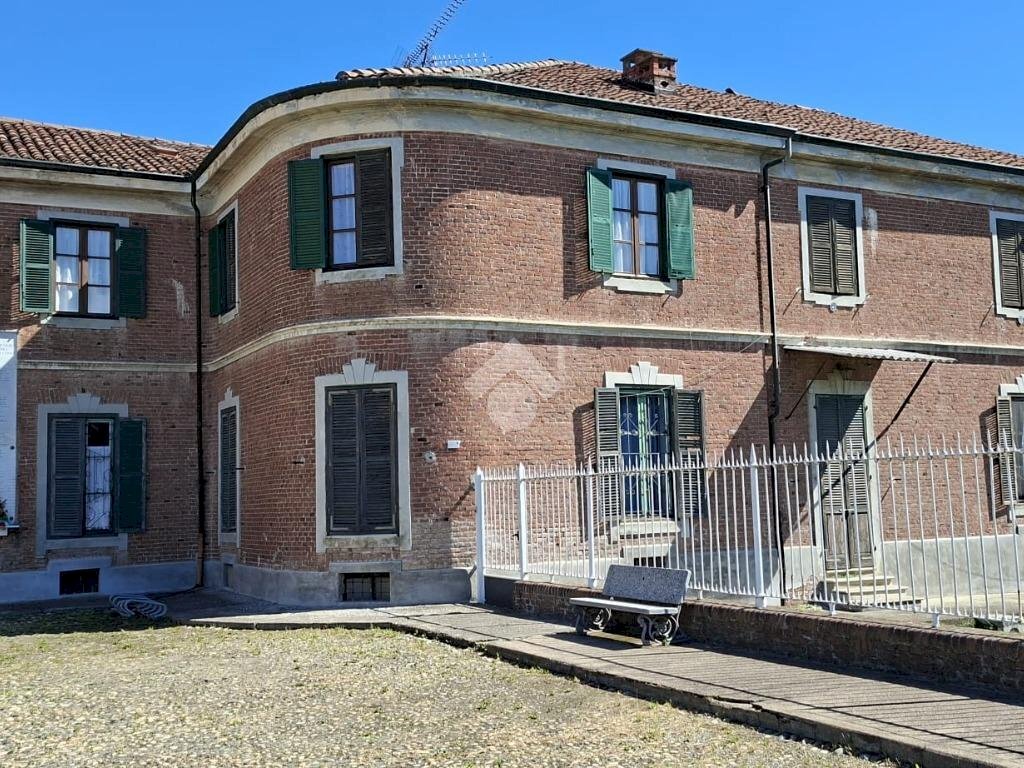 Appartamento Piazza San Giuseppe Cottolengo, Verolengo - foto 1