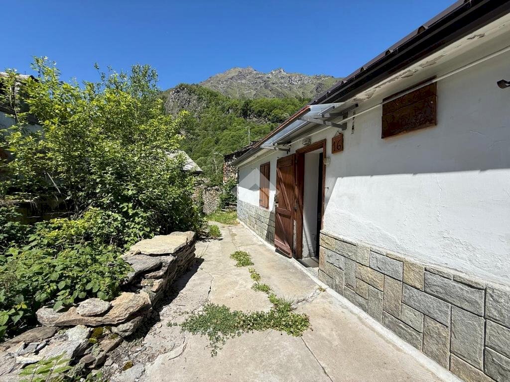 Casa semi indipendente Via margone, frazione Margone, Usseglio - foto 2