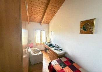 Three-room apartment Via Tragni, Gattatico - photo 17